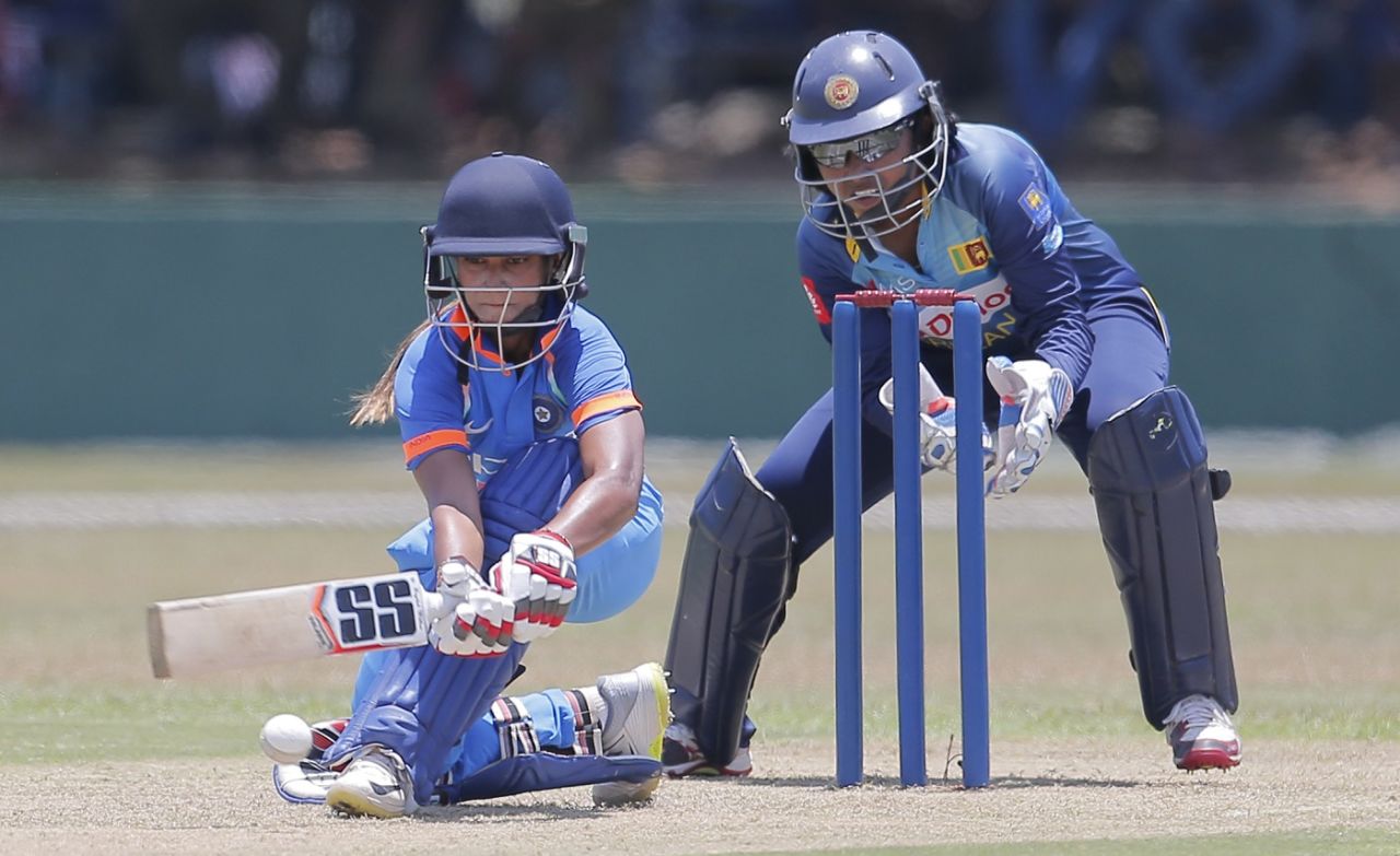 Taniya Bhatia plays a sweep, Sri Lanka women v India women, 2nd ODI, Galle, September 13, 2018