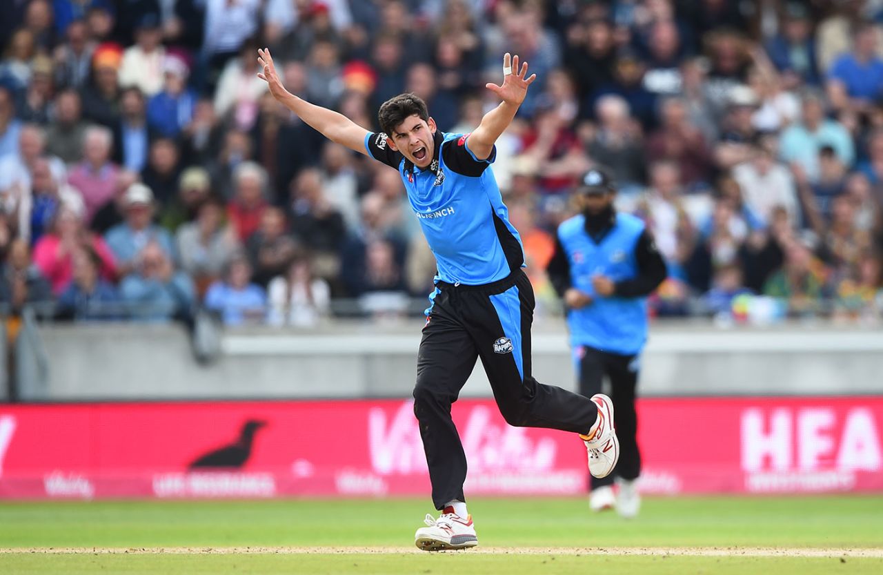 Pat Brown took three wickets in the 19th over, Worcestershire v Lancashire, T20 Blast, Semi-final, Edgbaston, September 15, 2018