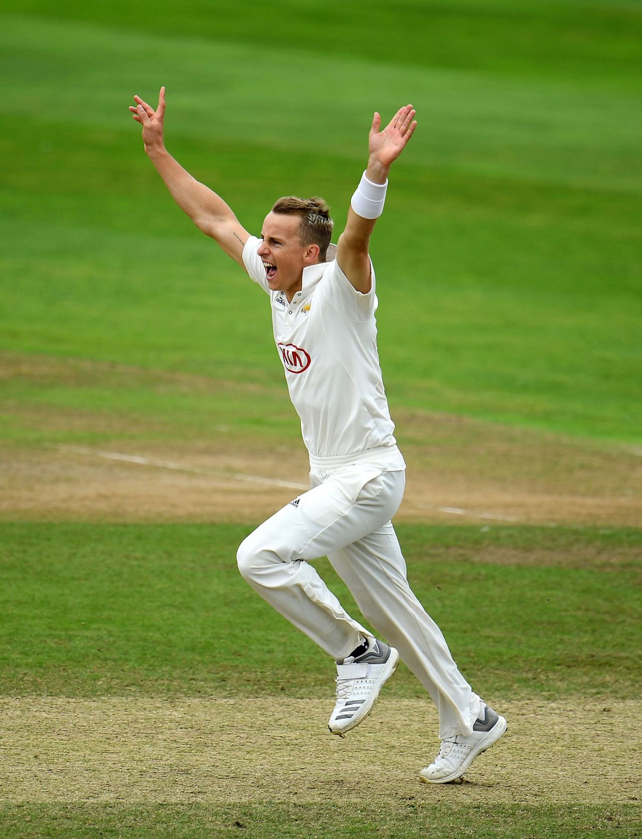 Tom Curran claims another wicket for Surrey, Somerset v Surrey, Taunton, 3rd day, September 20, 2018