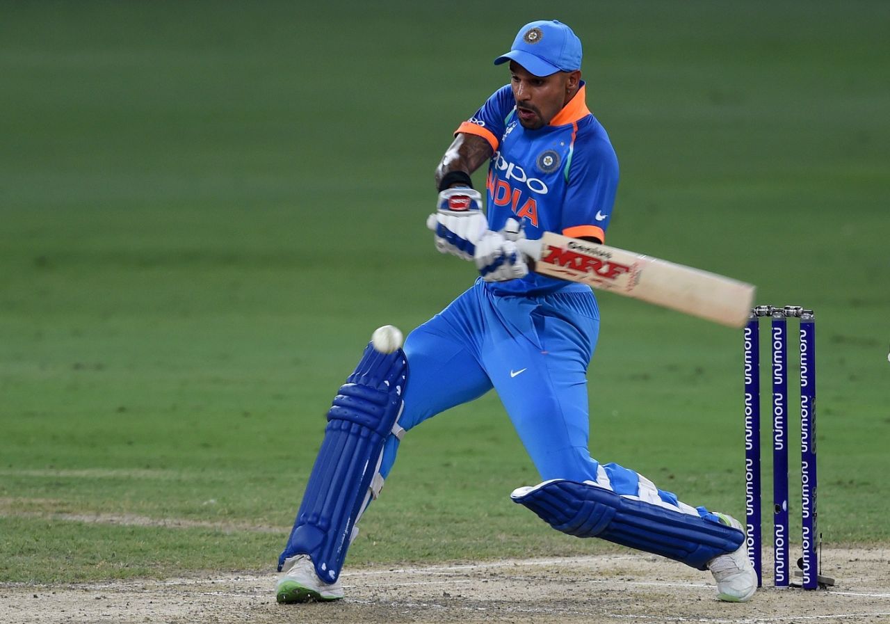 Shikhar Dhawan has his eyes trained on the ball, Bangladesh v India, Asia Cup, Dubai, September 21, 2018