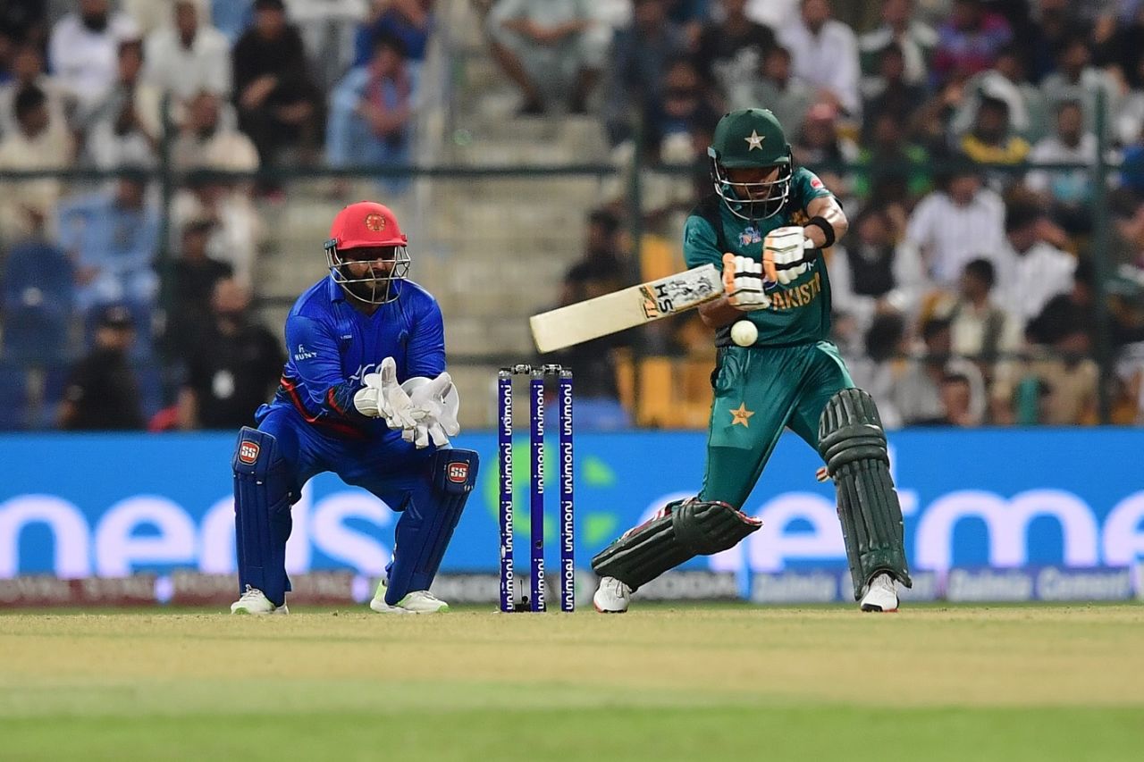 Babar Azam shapes to pull the ball, Afghanistan v Pakistan, Asia Cup, Super Four, Abu Dhabi, 21 September, 2018