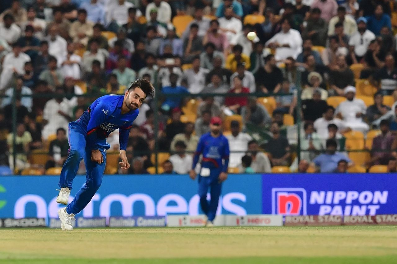 Rashid Khan bowls, Afghanistan v Pakistan, Asia Cup, Super Four, Abu Dhabi, 21 September, 2018