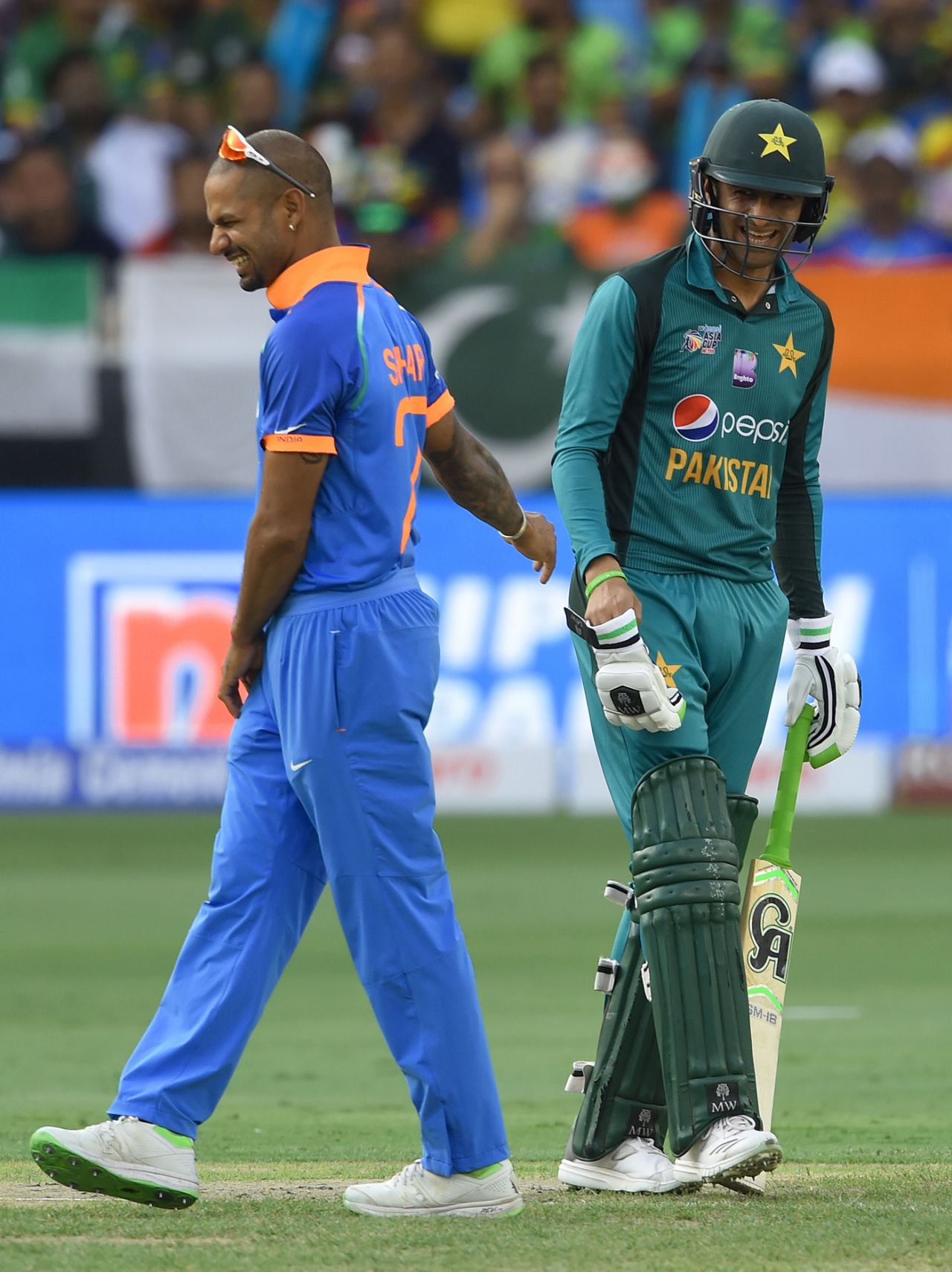 Shoaib Malik and Shikhar Dhawan share a laugh, India v Pakistan, Super Four, Asia Cup 2018, Dubai, September 23, 2018