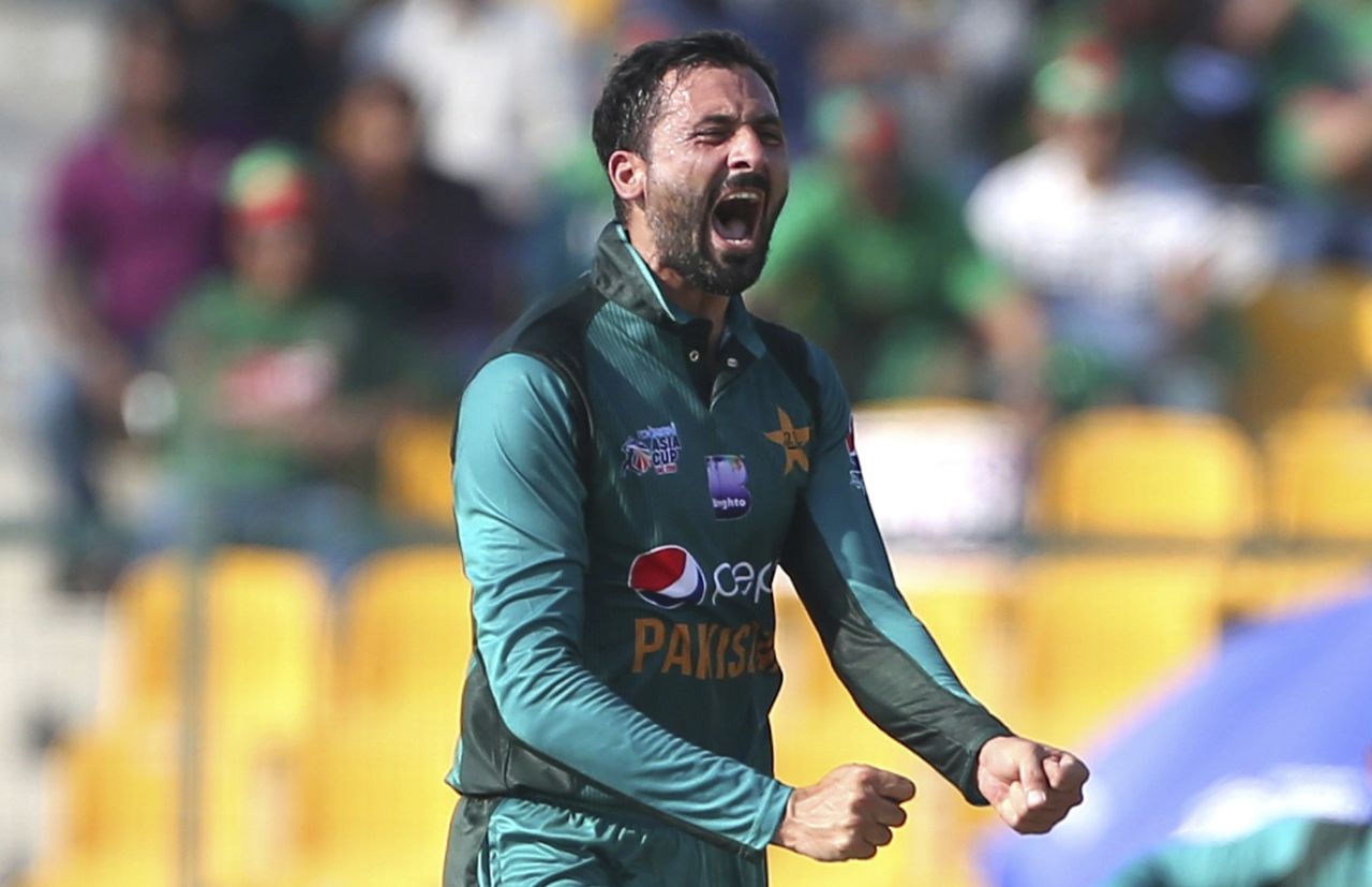 Junaid Khan is pumped up after taking a wicket, Bangladesh v Pakistan, Asia Cup 2018, Abu Dhabi, September 26, 2018