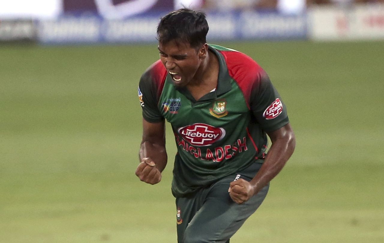 Rubel Hossain roars after getting Rohit Sharma out, Bangladesh v India, Asia Cup final, Dubai, September 28, 2018