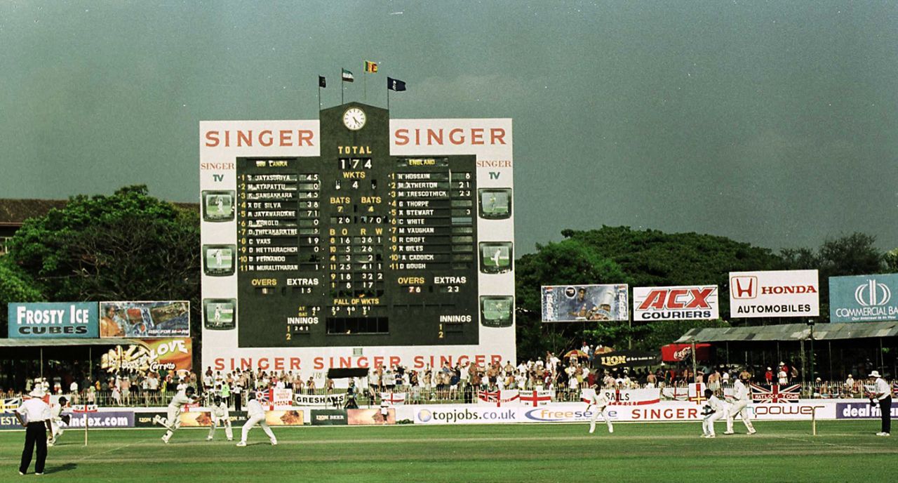 A view of the action at the SSC, Sri Lanka v England, 3rd Test, Colombo, March 15, 2001