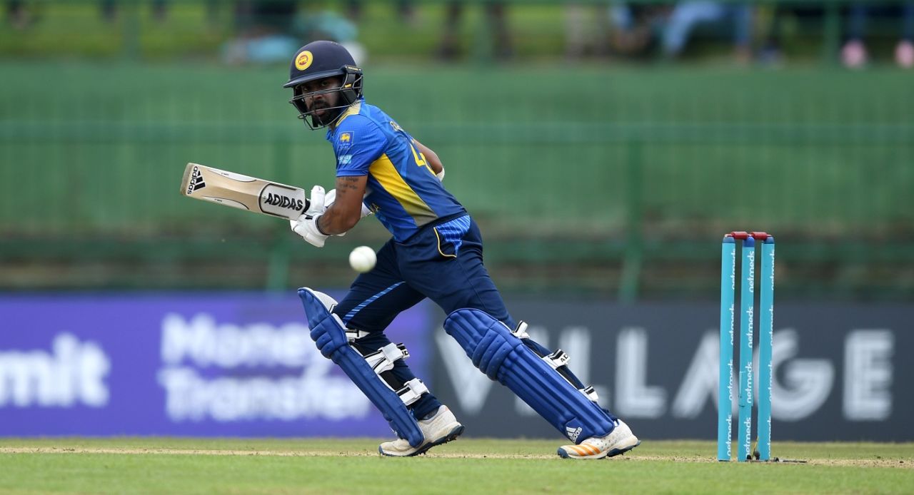 Niroshan Dickwella laid a base with a half-century, Sri Lanka v England, 4th ODI, Pallekele, October 20, 2018