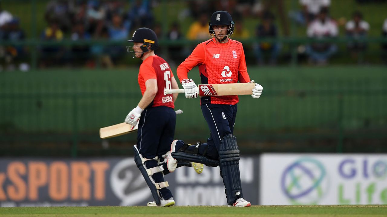 Joe Root and Eoin Morgan kept the chase on course, Sri Lanka v England, 4th ODI, Pallekele, October 20, 2018
