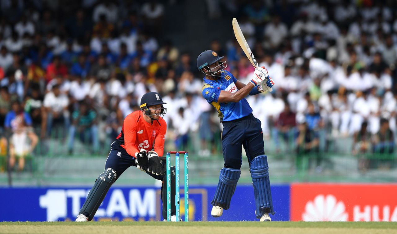Sadeera Samarawickrama swings one through the leg side, Sri Lanka v England, 5th ODI, October 23, 2018