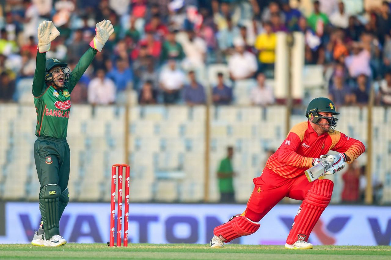 Brendan Taylor knows he's erred in trying a reverse sweep to a full delivery, Bangladesh v Zimbabwe, 2nd ODI, Chittagong, October 24, 2018