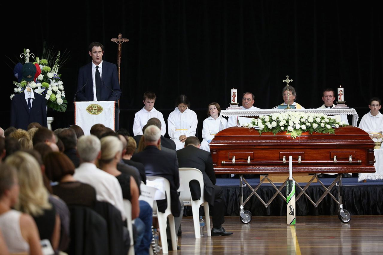 Cricket Australia CEO James Sutherland speaks at Phillip Hughes' funeral in Macksville, December 3, 2014