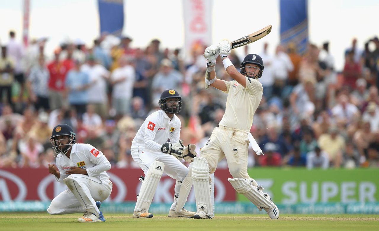 Sam Curran swings over the leg side, Sri Lanka v England, 1st Test, Galle, 1st day, November 6, 2018