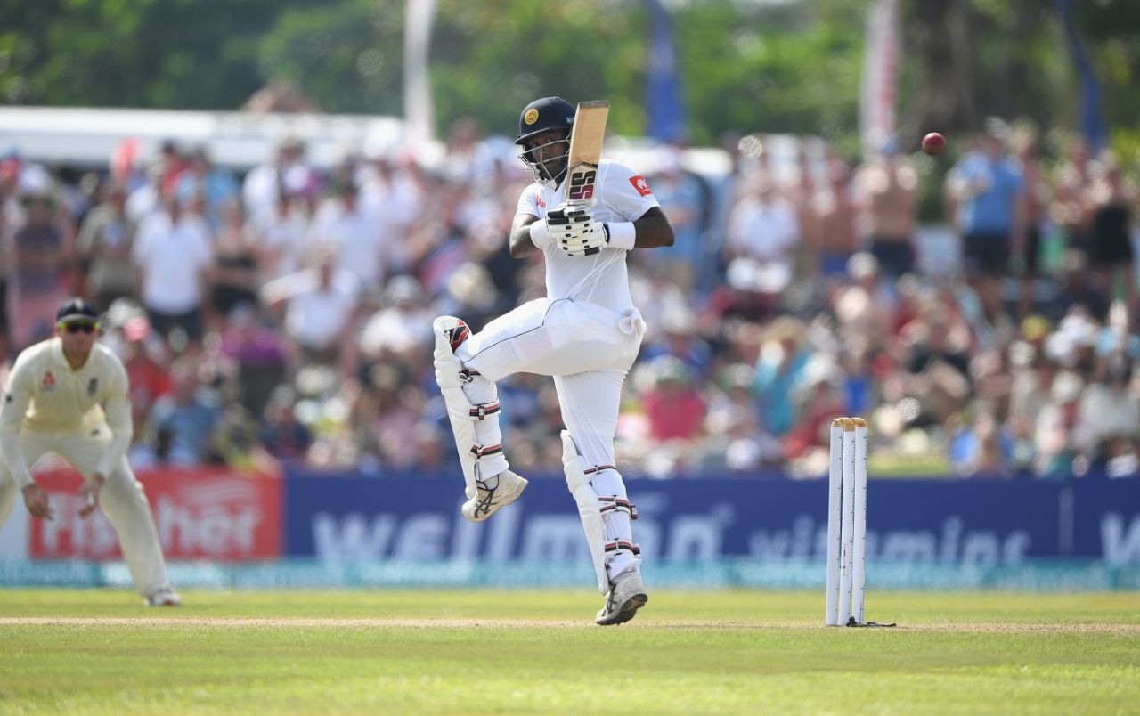 Angelo Mathews pulls the ball off his hips, Sri Lanka v England, 1st Test, Galle, 2nd day, November 7, 2018