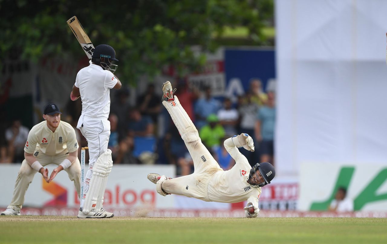 Ben Foakes makes an acrobatic stop, Sri Lanka v England, 1st Test, 4th day, Galle, November 9, 2018