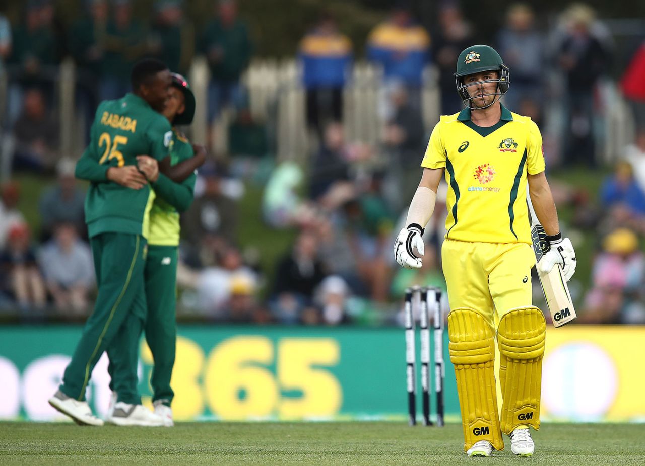 Travis Head completed a lean series when he fell to Kagiso Rabada, Australia v South Africa, 3rd ODI, Hobart, November 11, 2018