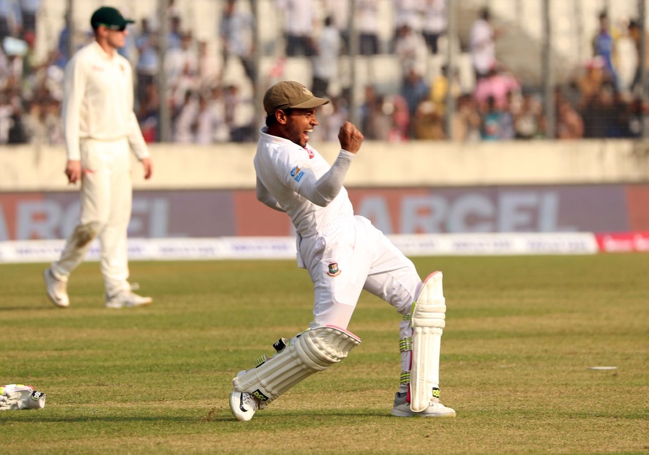 Mushfiqur Rahim exults after racking up a double-century, Bangladesh v Zimbabwe, 2nd Test, Mirpur, 2nd day, November 12, 2018