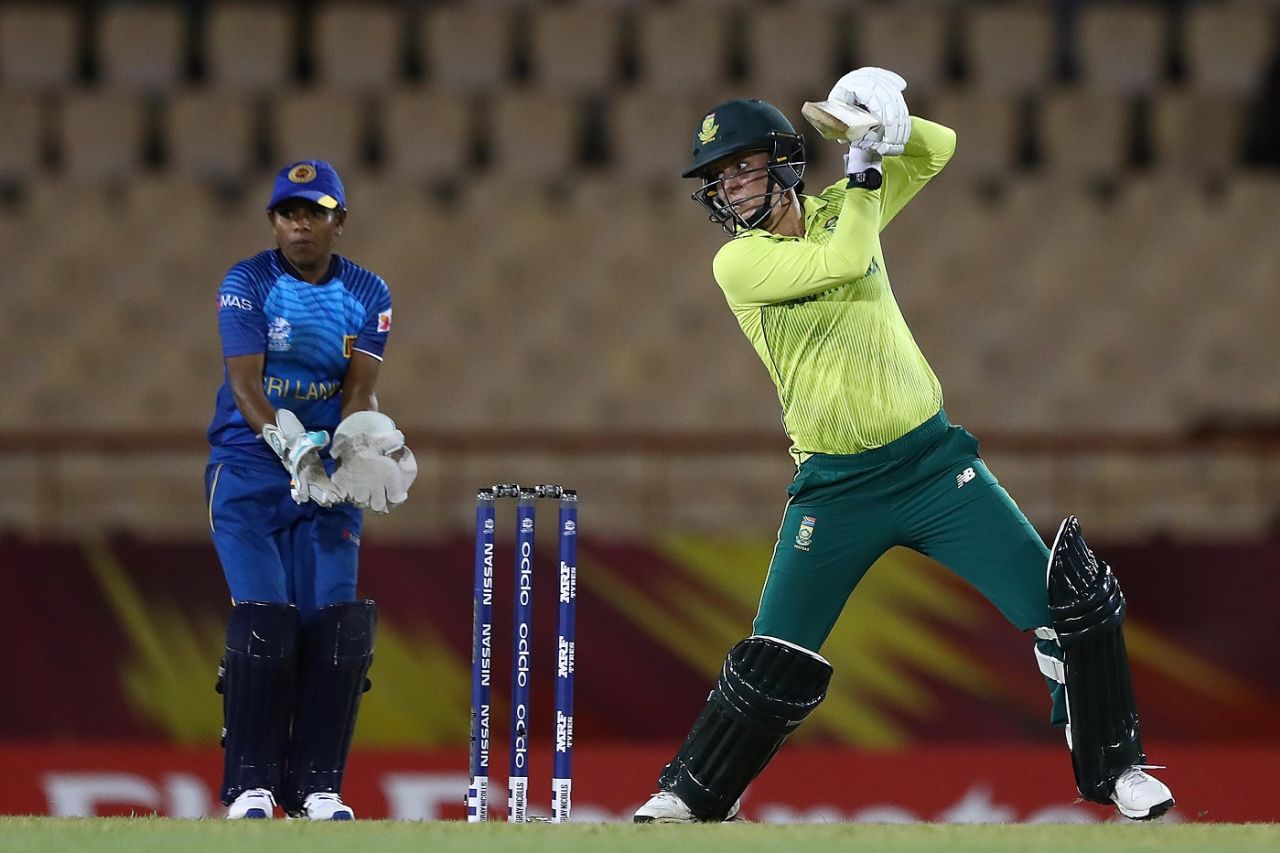 Marizanne Kapp punches one on the off side, South Africa Women v Sri Lanka Women, Women's World T20, Group A, Gros Islet, November 12, 2018