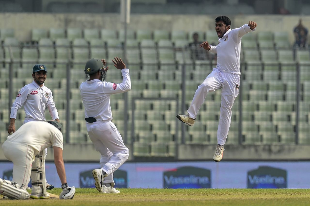 Mehidy Hasan is overjoyed after picking up a wicket, Bangladesh v Zimbabwe, 2nd Test, Mirpur, 5th day, November 15, 2018