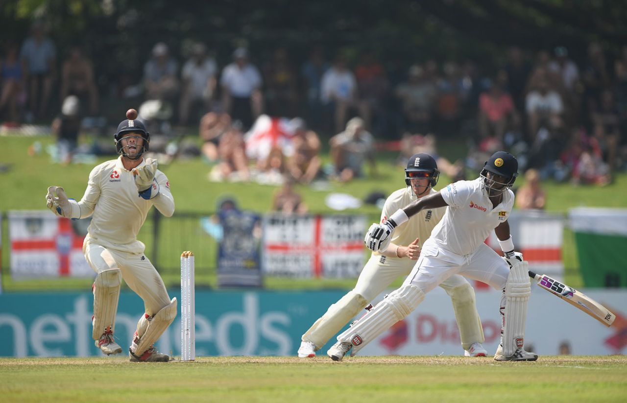Ben Foakes takes the catch to dismiss Angelo Mathews, Sri Lanka v England, 2nd Test, Pallekele, 2nd day, November 15, 2018
