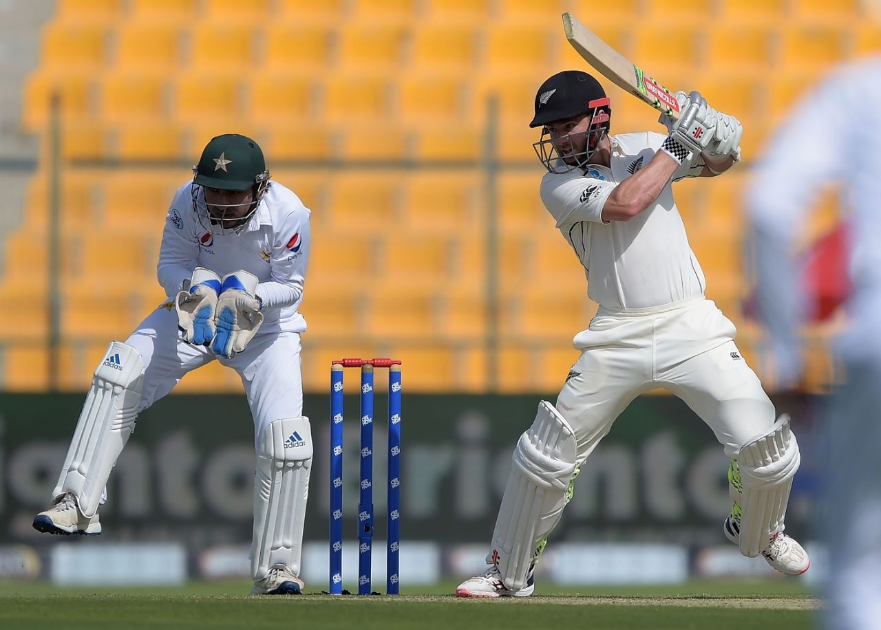 Kane Williamson cuts the ball, Pakistan v New Zealand, 1st Test, Abu Dhabi, 1st day
