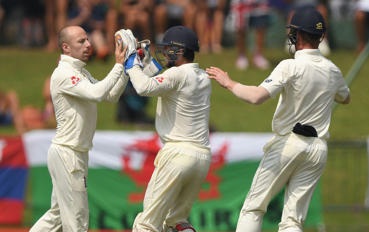 Jack Leach and Ben Foakes combined for a stumping, Sri Lanka v England, 2nd Test, Pallekele, 4th day, November 17, 2018
