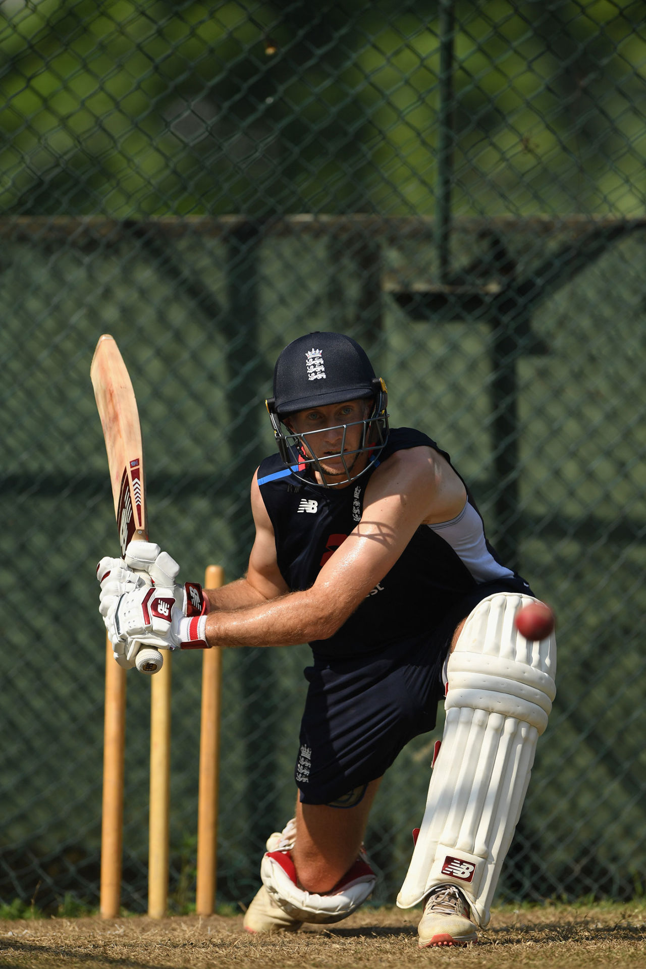 Joe Root sweeps in the nets at Colombo, Sri Lanka v England, 3rd Test, SSC, November 22, 2018