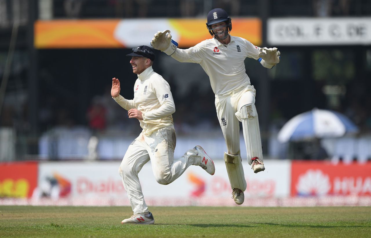 Ben Foakes and Jack Leach celebrate the run-out of Kusal Mendis, Sri Lanka v England, 3rd Test, SSC, Colombo, 4th day, November 26, 2018