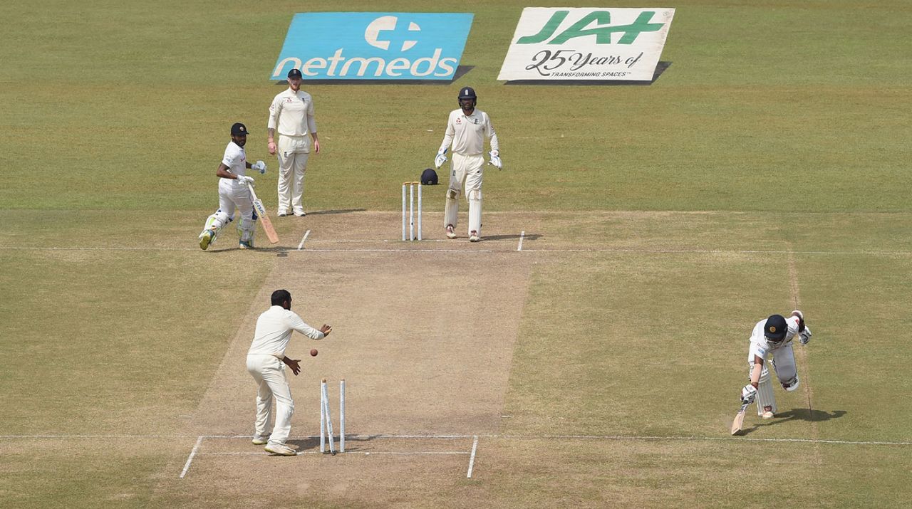 Kusal Mendis was run out by a direct hit from Jack Leach, Sri Lanka v England, 3rd Test, SSC, Colombo, 4th day, November 26, 2018