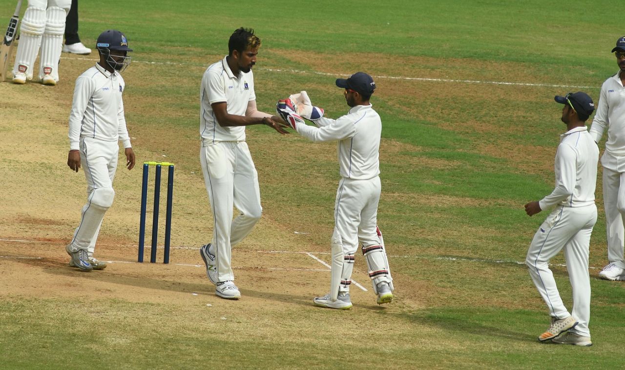 Ishan Porel celebrates a wicket, Tamil Nadu v Bengal, Ranji Trophy 2018-19, fourth round, Chennai, November 28, 2018