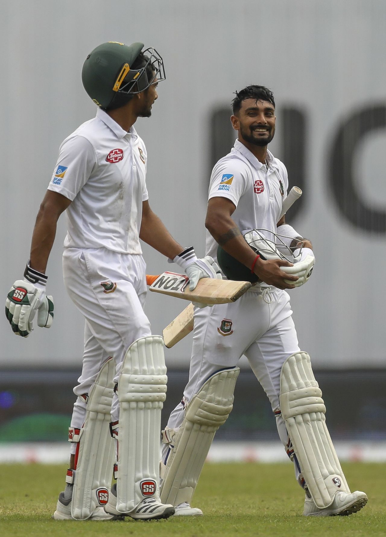 Mahmudullah and Liton Das walk back after a promising first session, Bangladesh v West Indies, 2nd Test, Mirpur, 2nd day, December 1, 2018