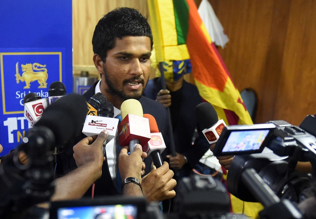 Sri Lanka captain Dinesh Chandimal addresses the media before the team's departure to New Zealand, Colombo, December 4, 2018