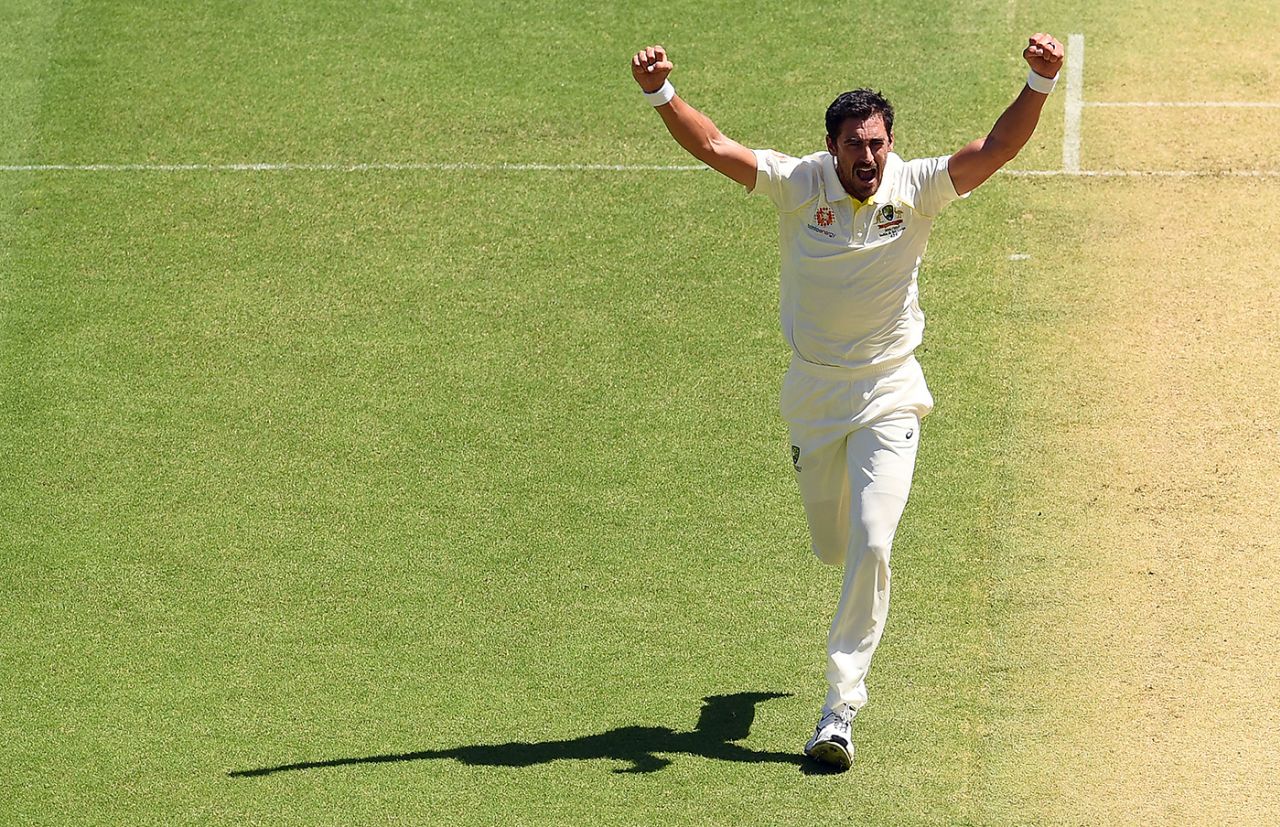 Mitchell Starc is pumped up after dealing an early blow, Australia v India, 1st Test, Adelaide, 1st day, December 6, 2018