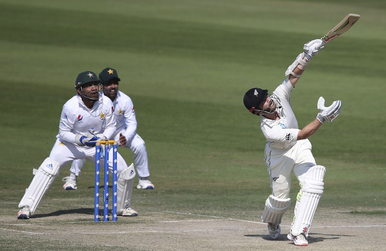Kane Williamson plays a lofted shot off spin, Pakistan v New Zealand, 3rd Test, Abu Dhabi, 4th day, December 6, 2018