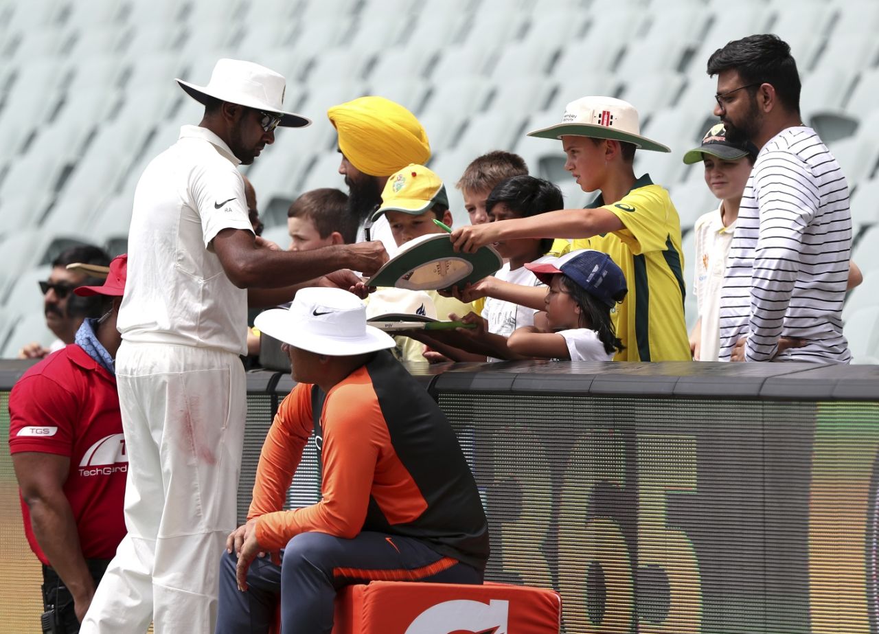 R Ashwin signs autographs near the boundary line, Australia v India, 1st Test, Adelaide, 2nd day, December 7, 2018