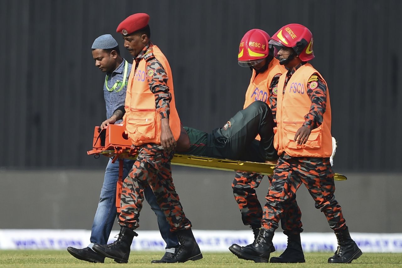 Liton Das was stretchered off after copping a blow to the ankle, Bangladesh v West Indies, 2nd ODI, Dhaka, December 11, 2018