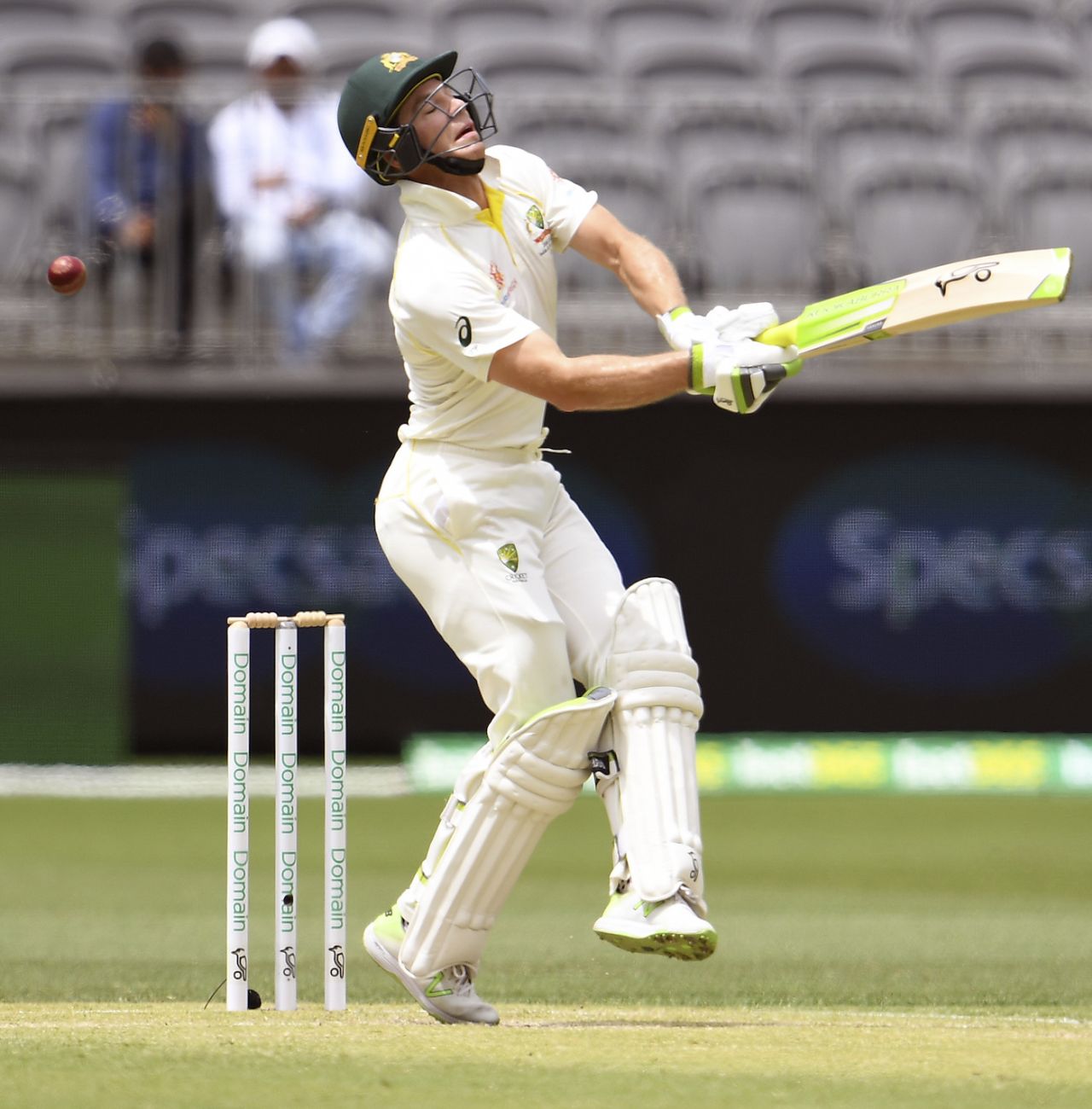 Tim Paine faced some short deliveries in the first session, Australia v India, 2nd Test, Perth, 2nd day, December 15, 2018