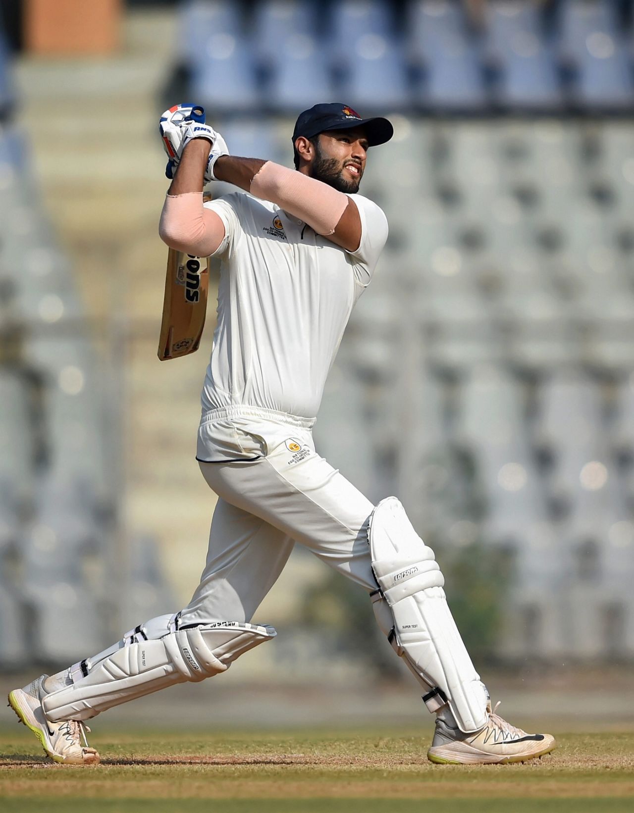 Shivam Dube hit five sixes in an over, Mumbai v Baroda, Ranji Trophy 2018-19, Mumbai, 4th day, December 17, 2018