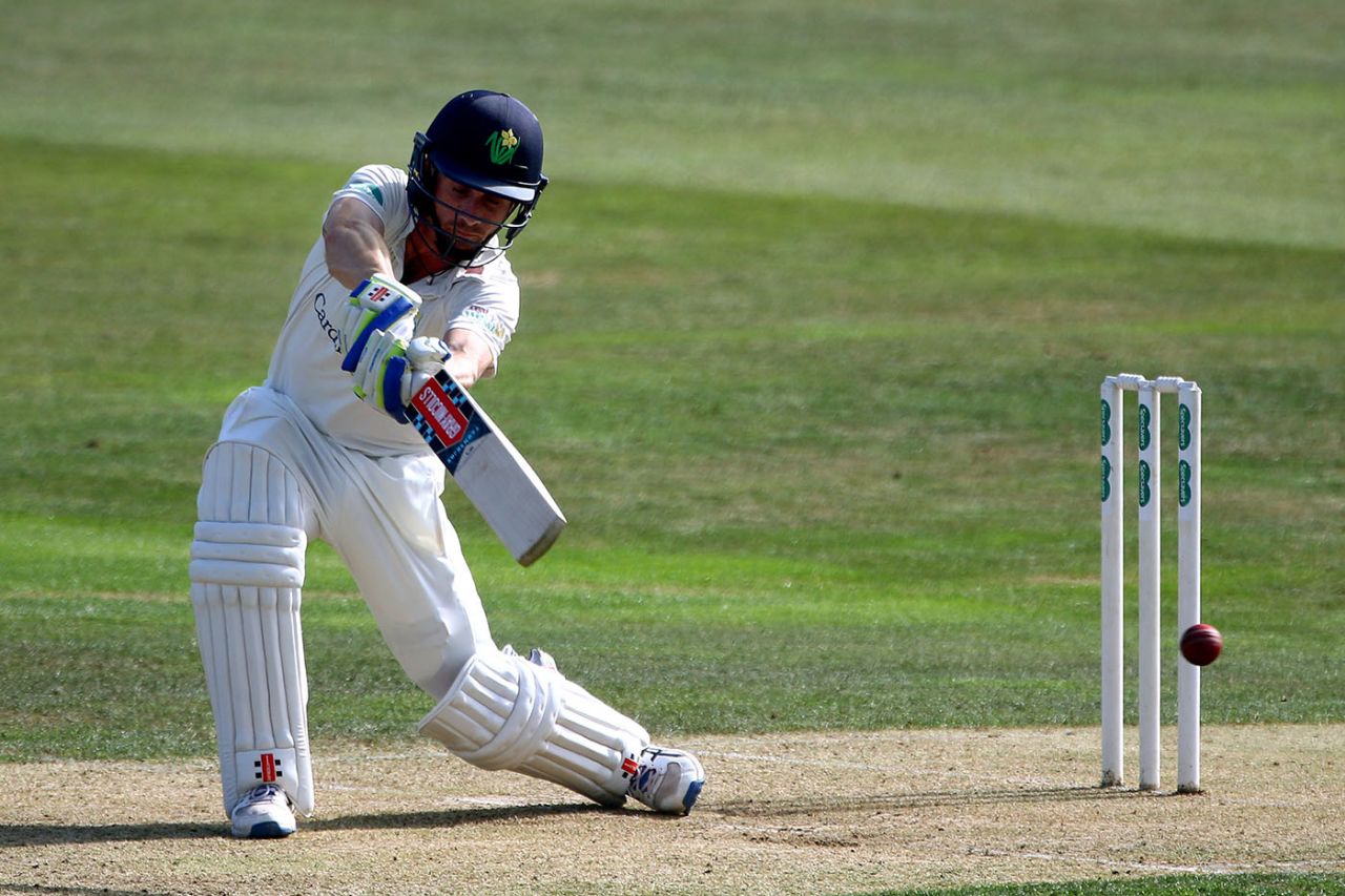 Mark Wallace bats during his final season as a player, Essex v Glamorgan, Specsavers Championship Division Two, Chelmsford, September 12, 2016