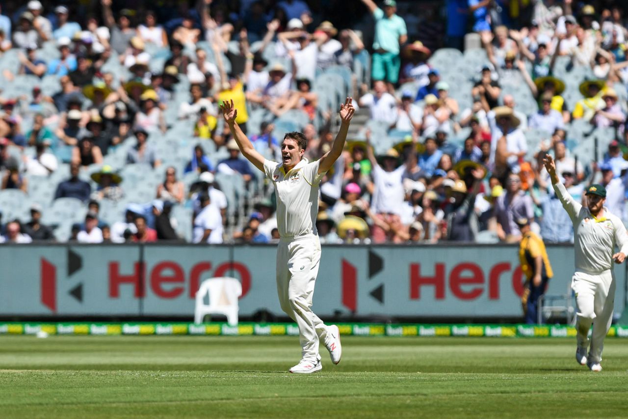 Pat Cummins was often fighting a lone battle against India on the day, Australia v India, 3rd Test, Melbourne, 1st day, December 26, 2018