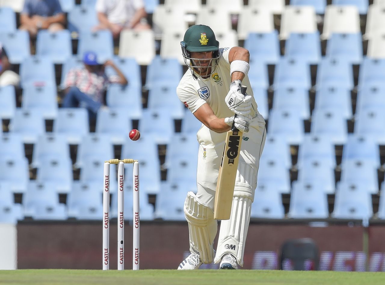 Aiden Markram is dismissed leg before by Hasan Ali, South Africa v Pakistan, 1st Test, Centurion, 1st day, December 26, 2018