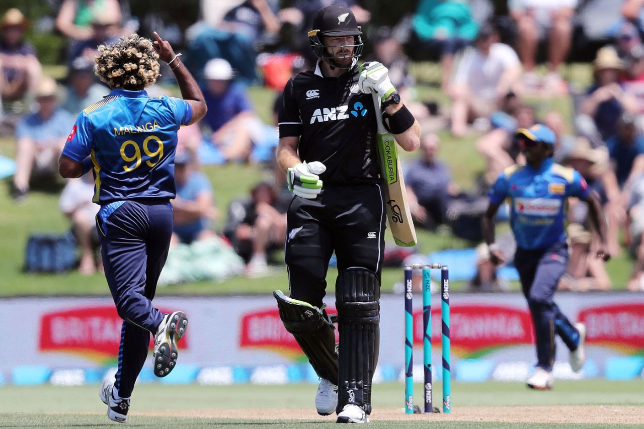 Martin Guptill walks off after being dismissed by Lasith Malinga, New Zealand v Sri Lanka, 2nd ODI, Mount Maunganui
