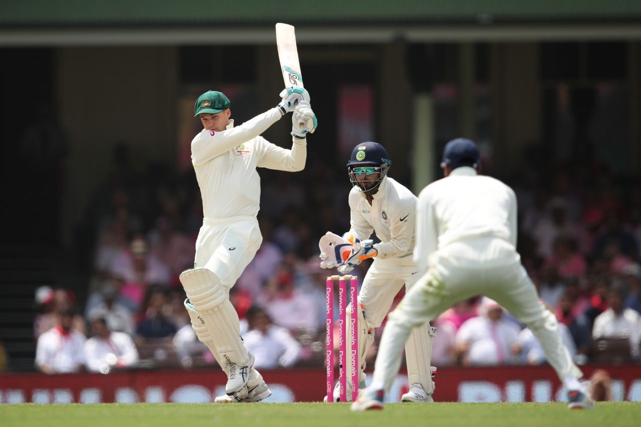 Peter Handscomb pulls one away, Australia v India, 4th Test, Sydney, 3rd day, January 5, 2019