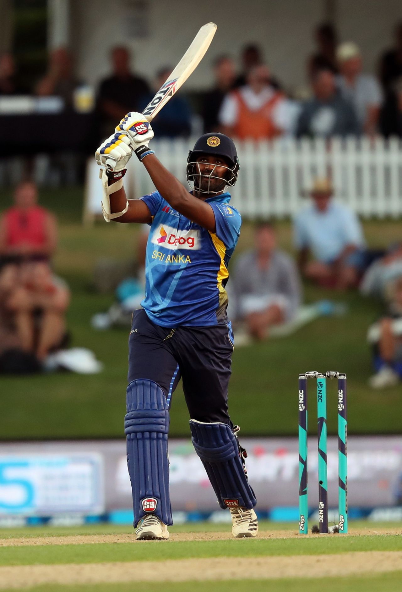 Thisara Perera smashes the ball down the ground, New Zealand v Sri Lanka, 2nd ODI, Mount Maunganui