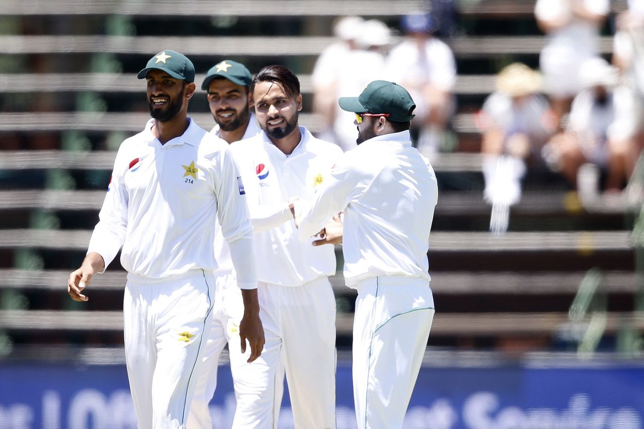 Faheem Ashraf celebrates a wicket, South Africa v Pakistan, 3rd Test, Johannesburg, 1st day
