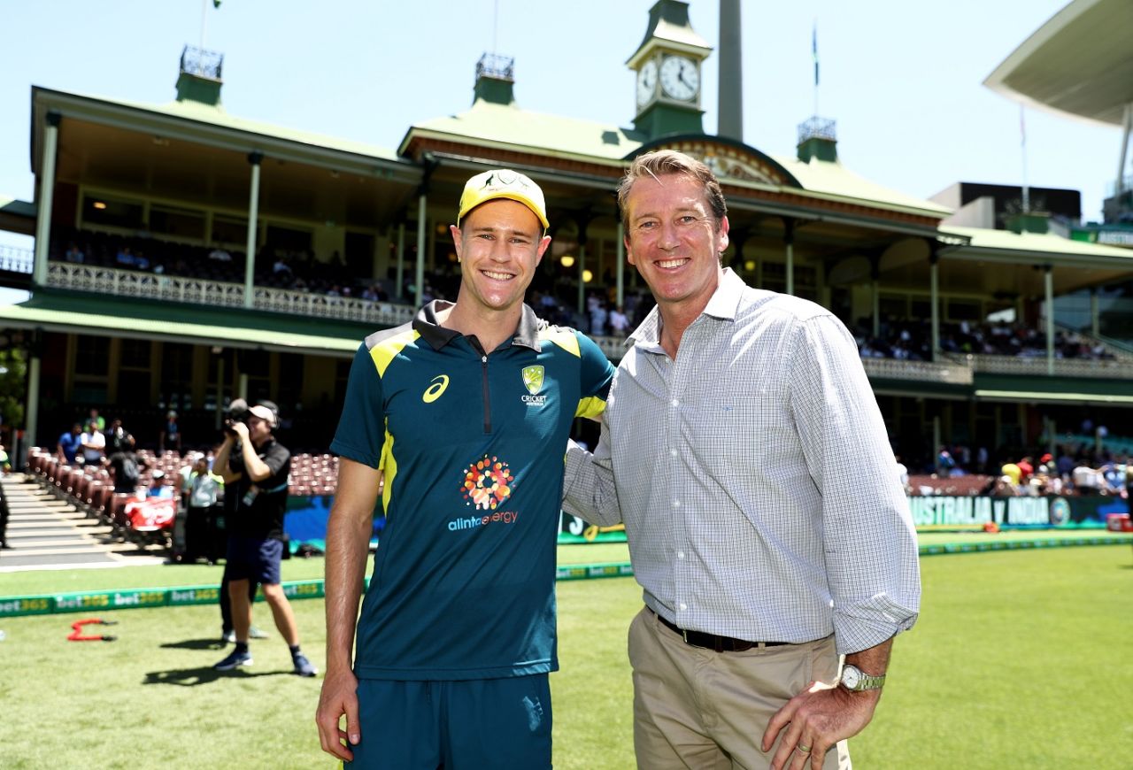 Jason Behrendorff poses with Glenn McGrath after receiving his ODI cap, Australia v India, 1st ODI, Sydney, January 12, 2019