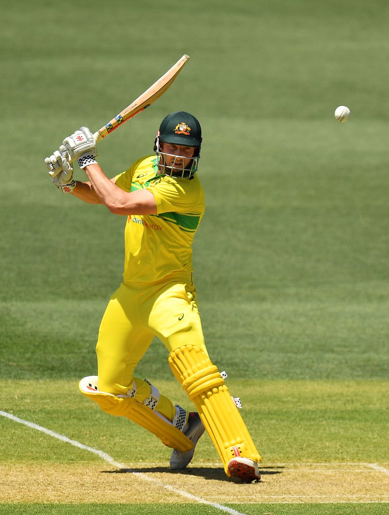 Shaun Marsh cuts one away, Australia v India, 2nd ODI, Adelaide, January 15, 2018
