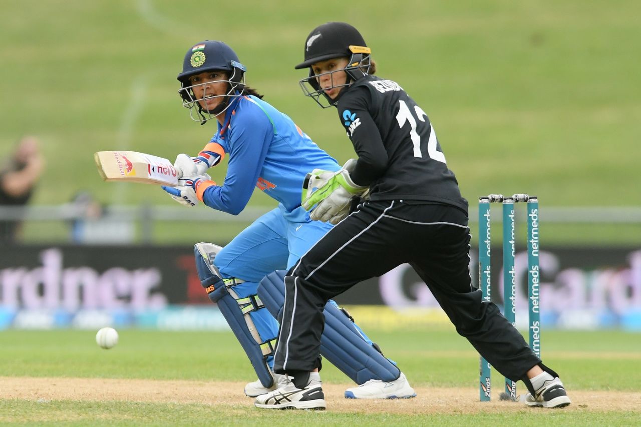 Smriti Mandhana steers one on to the offside, New Zealand Women v India Women, 1st ODI, Napier, January 24, 2019