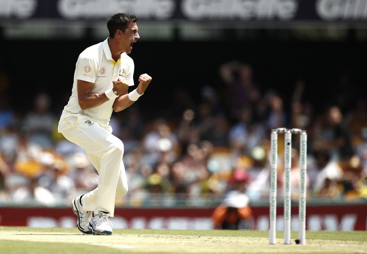 Mitchell Starc exults after taking a wicket, Australia v Sri Lanka, 1st Test, Brisbane, 1st day, January 24, 2019
