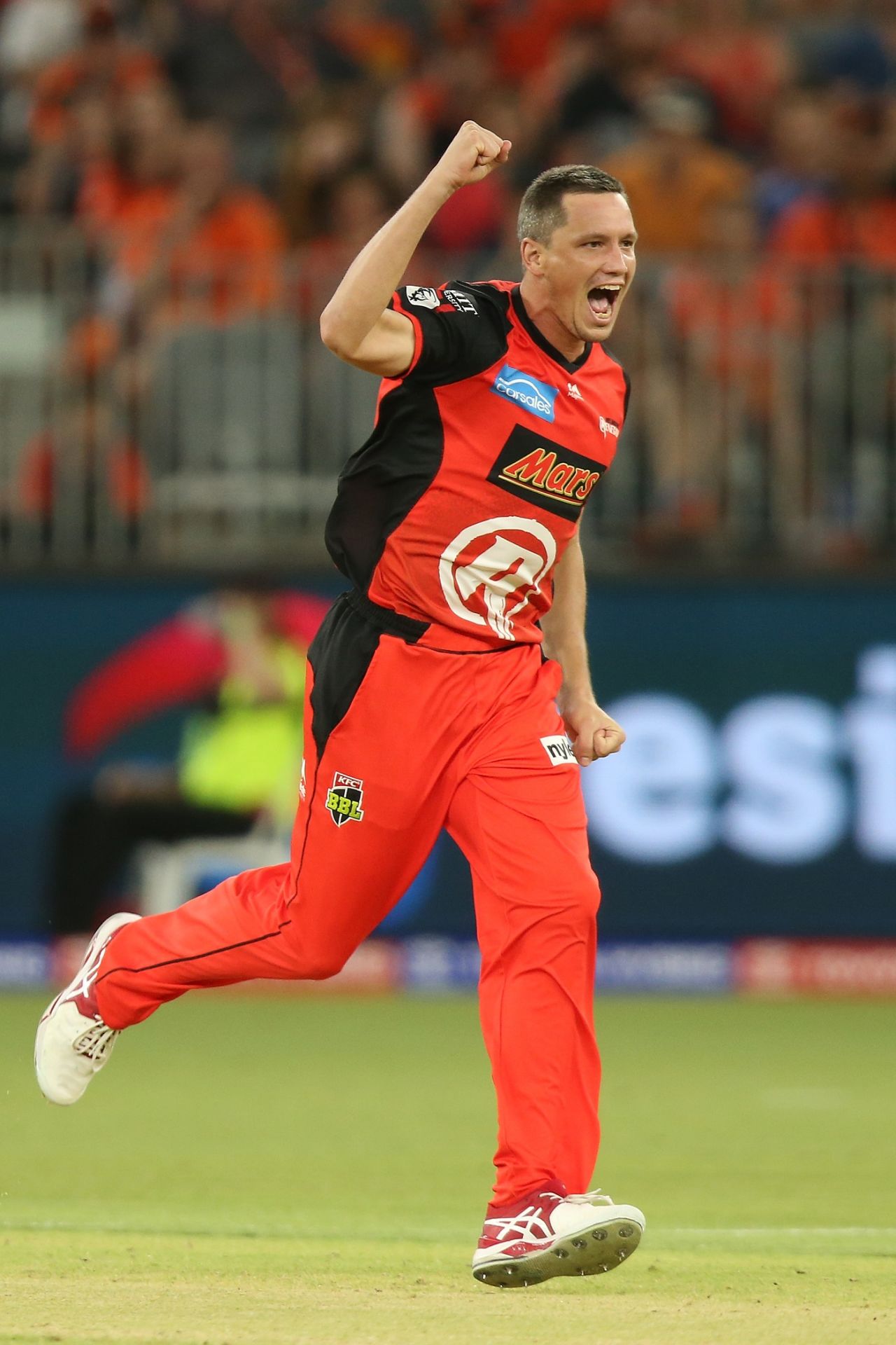 Chris Tremain was irresistible, bowling his four overs on the trot to take 3 for 9, Perth Scorchers v Melbourne Renegades, Big Bash League 2018-19, Match 43, January 28, 2019