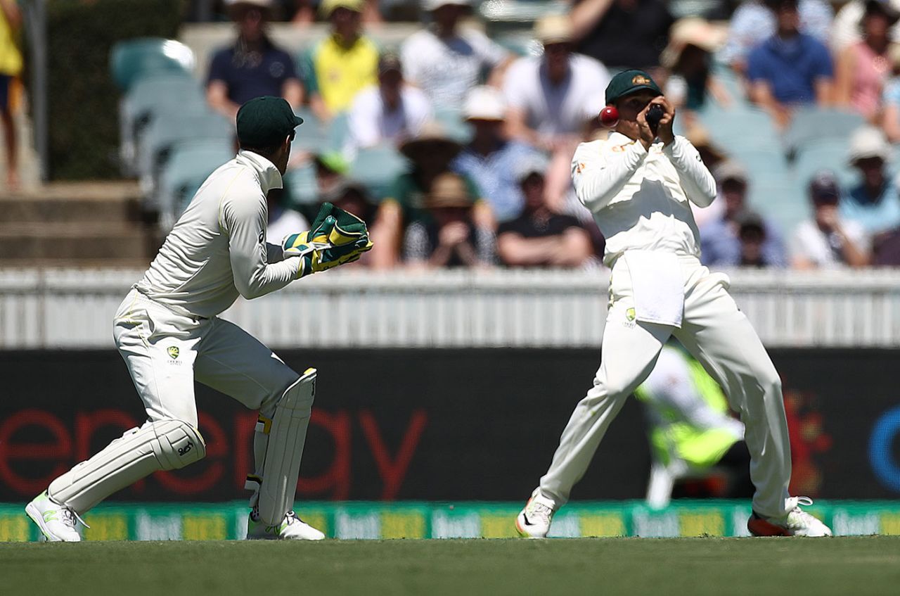 Usman Khawaja dropped a simple chance at slip, Australia v Sri Lanka, 2nd Test, Canberra, February 3, 2019